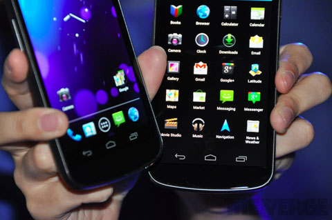 Menu và màn hình Home của Android 4.0 Ice Cream Sandwich.