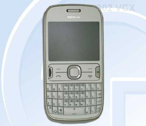 Hình ảnh về chiếc Nokia Asha 302 xuất hiện trên một trang mạng của Trung Quốc.