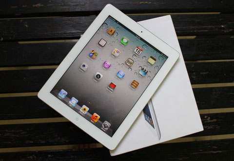 iPad mới, một trong những sản phẩm đáng chú ý vừa bán ra. Ảnh: Quốc Huy.