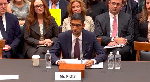 Ông Pichai tại buổi điều trần.