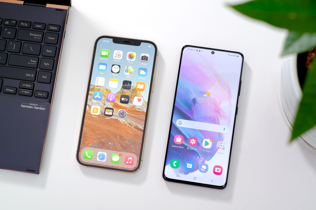 Galaxy S21 Ultra Va Iphone 12 Pro Max So Găng Vnexpress Số Hoa Galaxy S21 Ultra Va Iphone 12 Pro Max So Găng Vnexpress Số Hoa