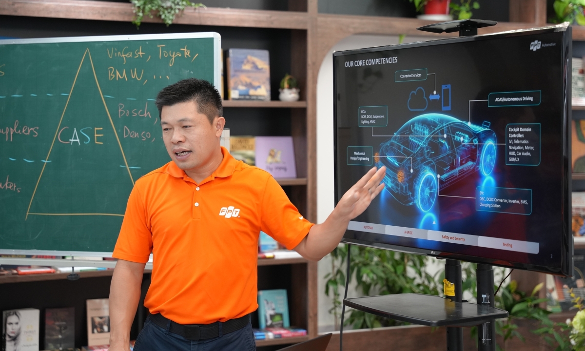 "Kỹ sư Việt có thể làm tốt phần mềm ôtô cho thế giới"