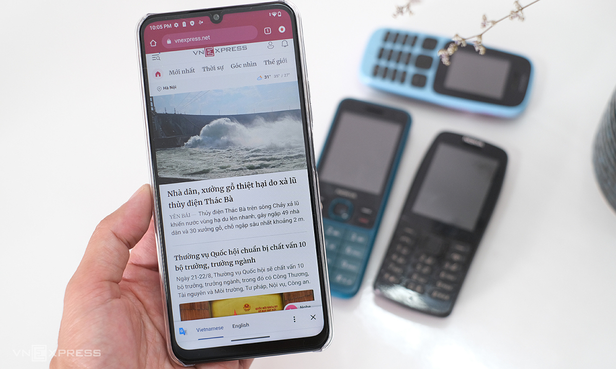 Tất bật sắm điện thoại 4G vì máy 2G bị chặn chiều gọi đi