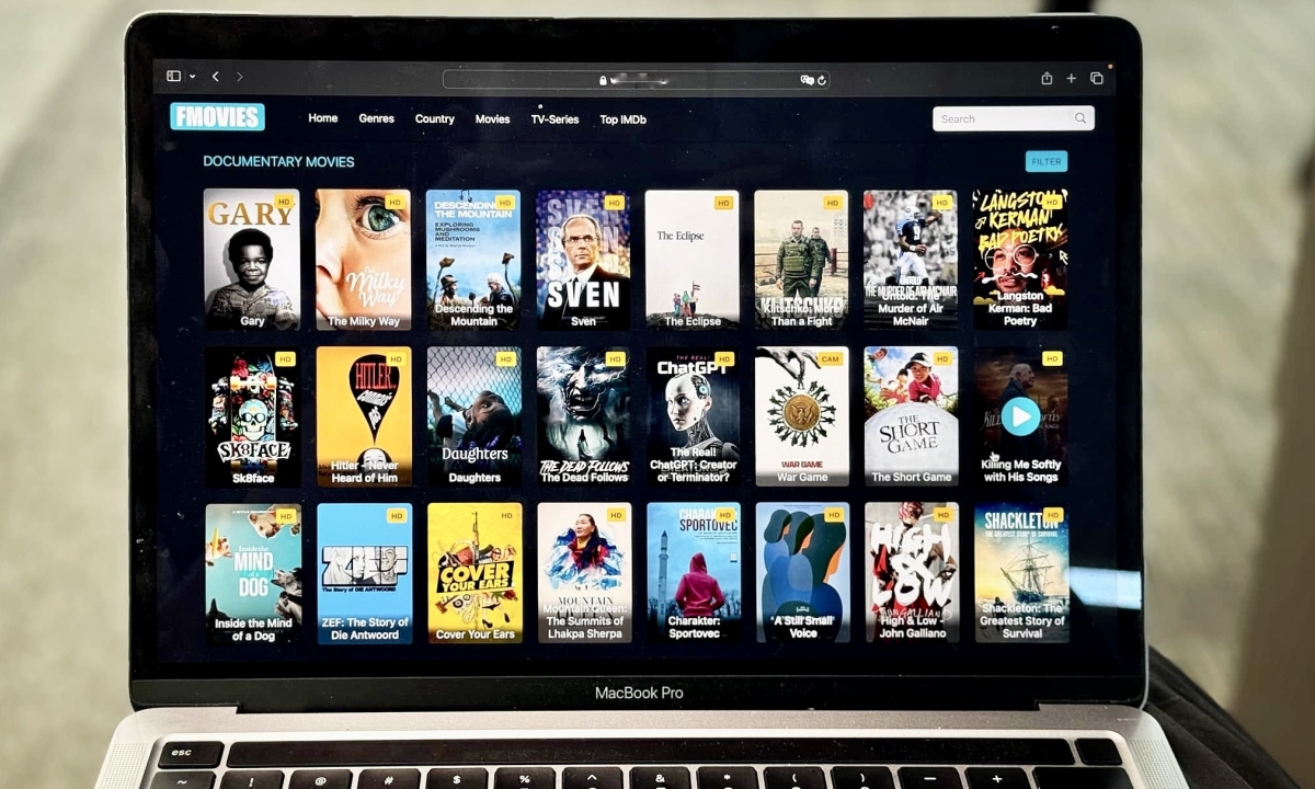 Triệt phá đường dây phim lậu lớn nhất tại Việt Nam