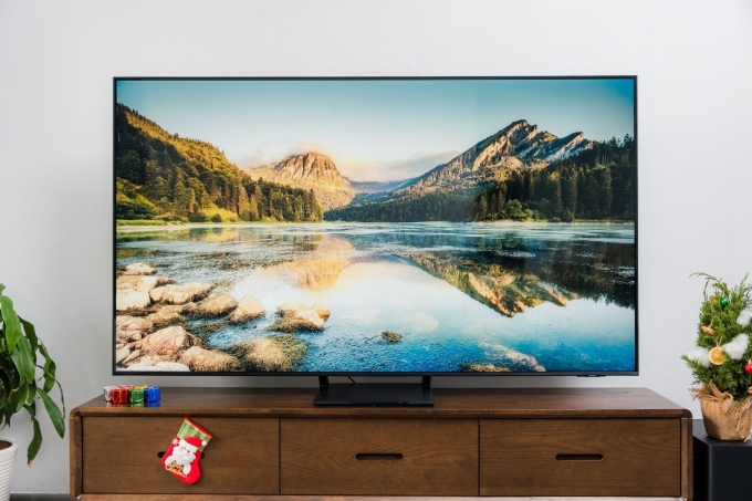 Một mẫu TV Samsung QLED dùng chấm lượng tử. Ảnh: Tuấn Hưng