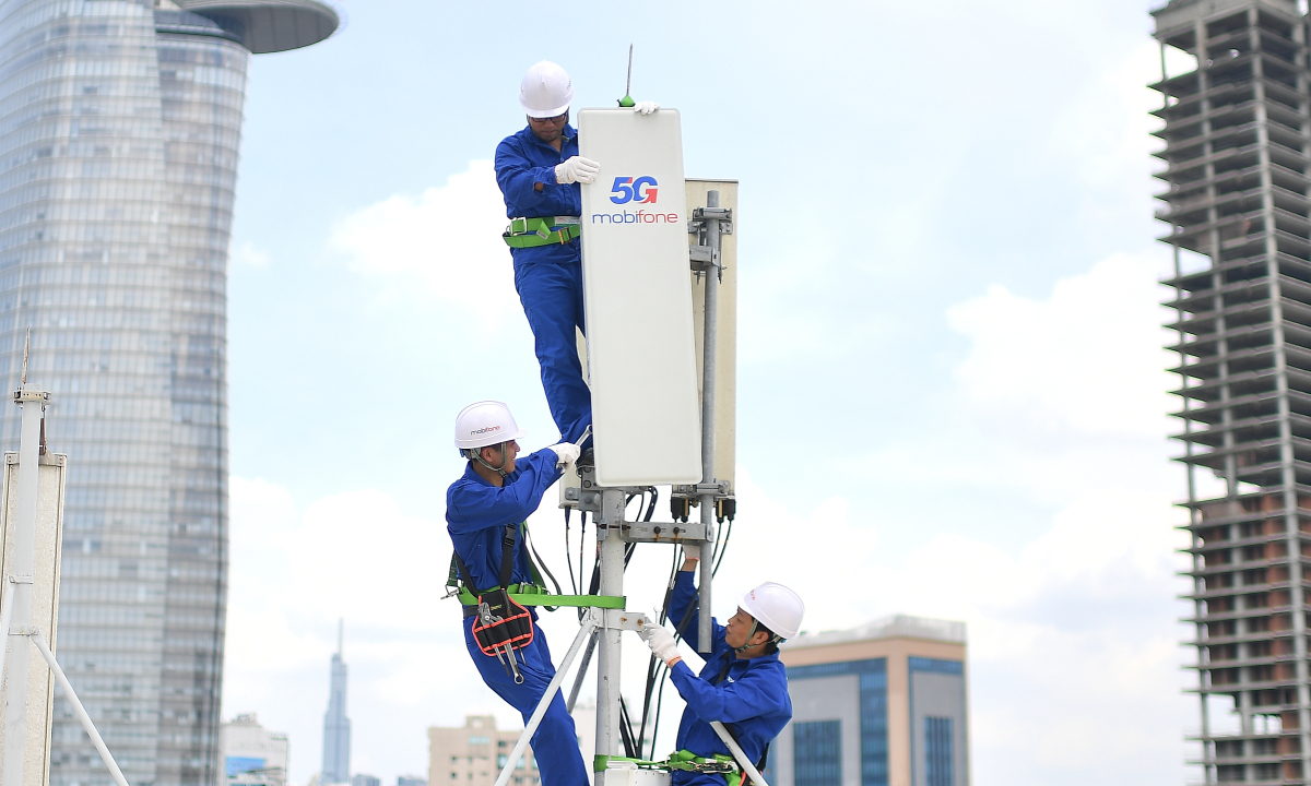MobiFone triển khai 5G, giá từ 80.000 đồng