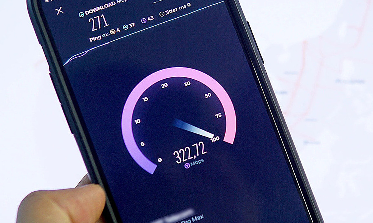 Nhà mạng đồng loạt nâng tốc độ Internet tối thiểu 300 Mbps