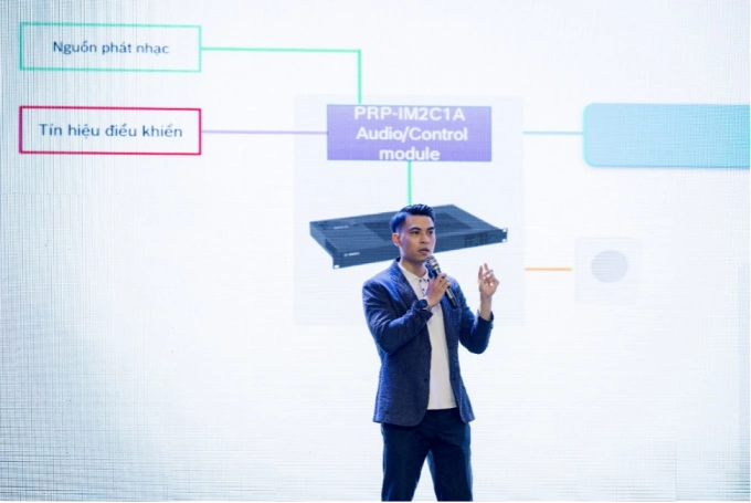 Đại diện Bosch giới thiệu về giải pháp tại sự kiện. Ảnh: Bosch